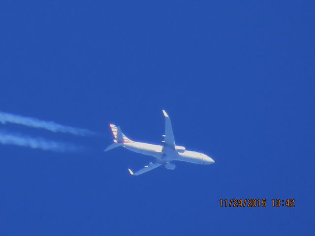 Boeing 737-800 (N947NN)