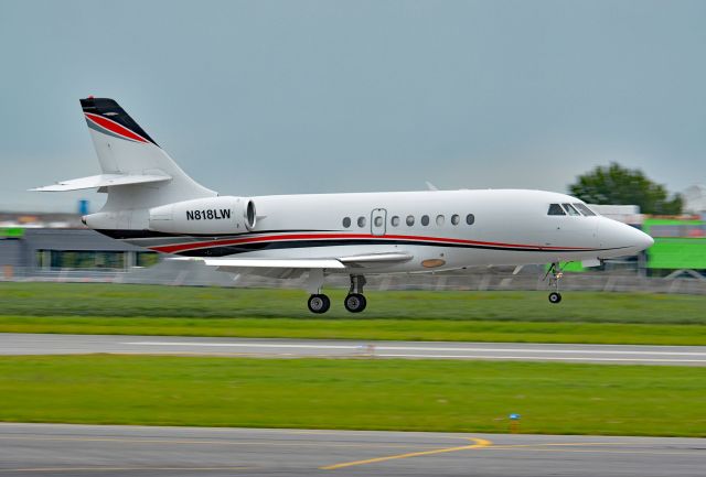 Dassault Falcon 2000 (N818LW) - Visiting CYHU on 31-08-2024.
