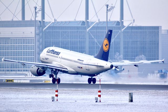 Airbus A320 (D-AILD)
