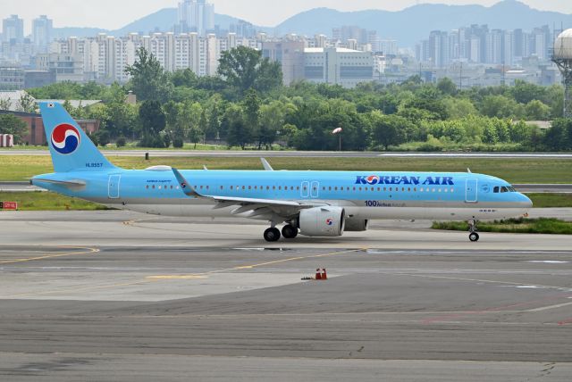 Airbus A321neo (HL8557) - 100th Airbus aircraft