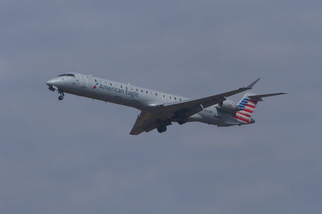 Canadair Regional Jet CRJ-200 (N581NN)