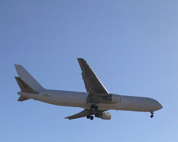 BOEING 767-300 (N1511A) - Runway 19 arrival! 2/20/22.