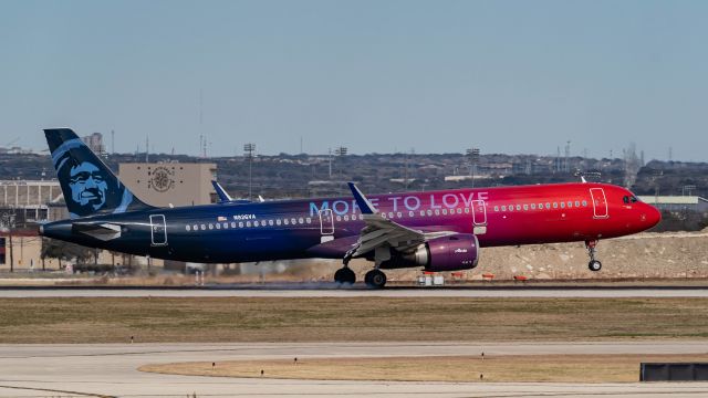 Airbus A321neo (N926VA) - More to Love A321 Neo touching down 13Rbr /2/19/22