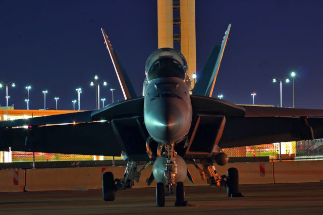 McDonnell Douglas FA-18 Hornet (16-6971)
