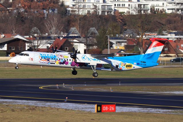 de Havilland Dash 8-400 (LX-LQA)