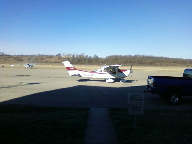 Cessna 206 Stationair (N26VR)