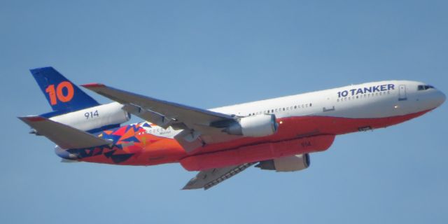 McDonnell Douglas DC-10 (N603AX) - DC-10 going to fight the Electra Fire! July 15, 2022