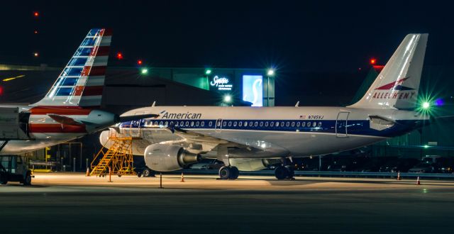 Airbus A319 (N745VJ) - Allegheny special parked for the night