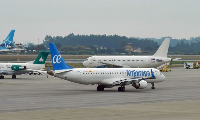 EMBRAER 195 (EC-LFZ) - Air Europa Express Embraer ERJ-195LR EC-LFZ in Porto 