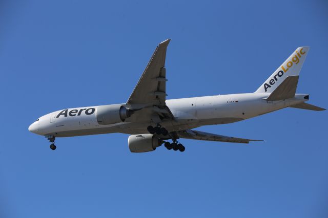 BOEING 777-200LR (D-AALK)
