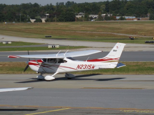 Cessna Skylane (N2315W)