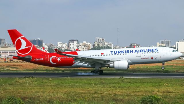 TC-JNB — - painted in "Türkiye" special colours Jul 2021.