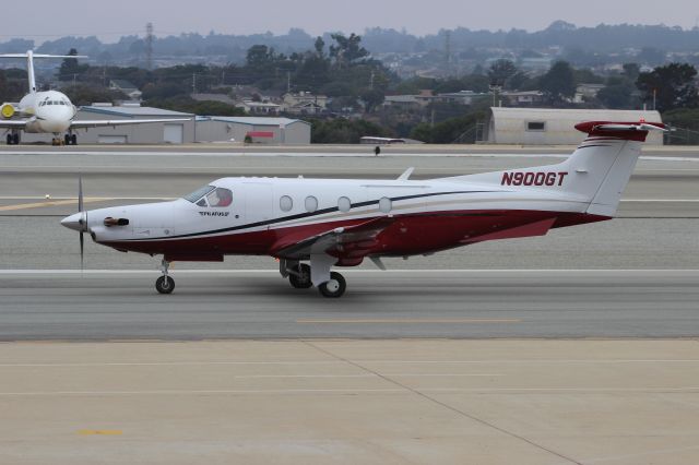 Pilatus PC-12 (N900GT)