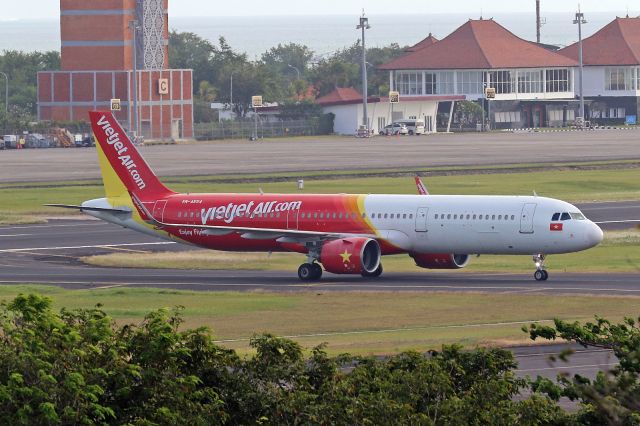 Airbus A321neo (VN-A654)