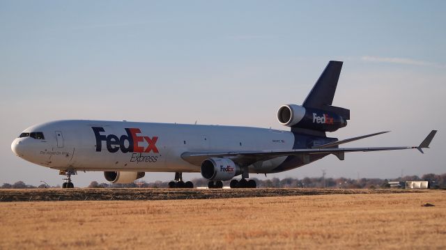 Boeing MD-11 (N624FE) - "Corinne"