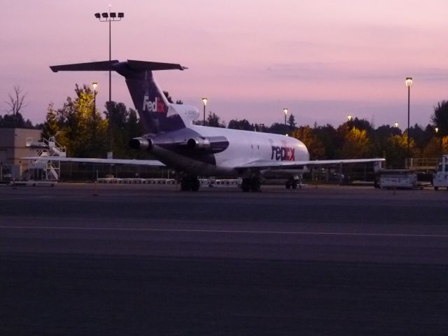 BOEING 727-200 (N278FE)