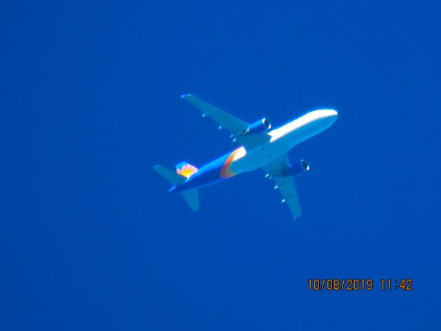 Airbus A320 (N279NV)