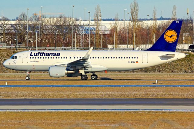 Airbus A320 (D-AIUX)