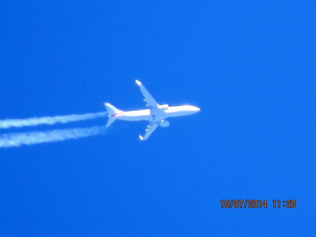 Boeing 737-800 (N949NN) - American Airlines flight 222 from LAX to BOS over Southeastern Kansas at 39,000 feet.