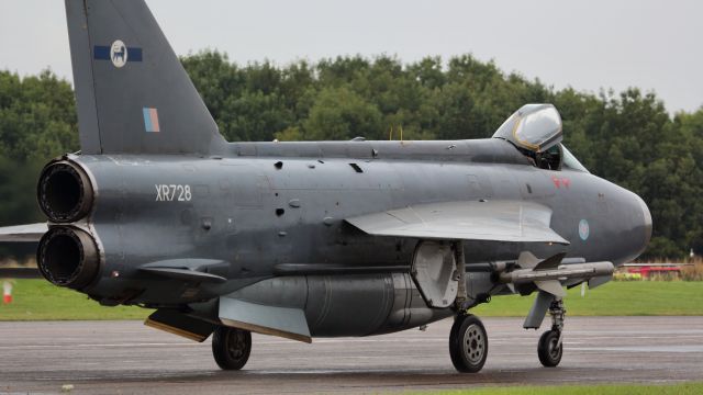 — — - Bruntingthorpe Cold War Jets 30 August 2015 XR728 English Electric Lightning