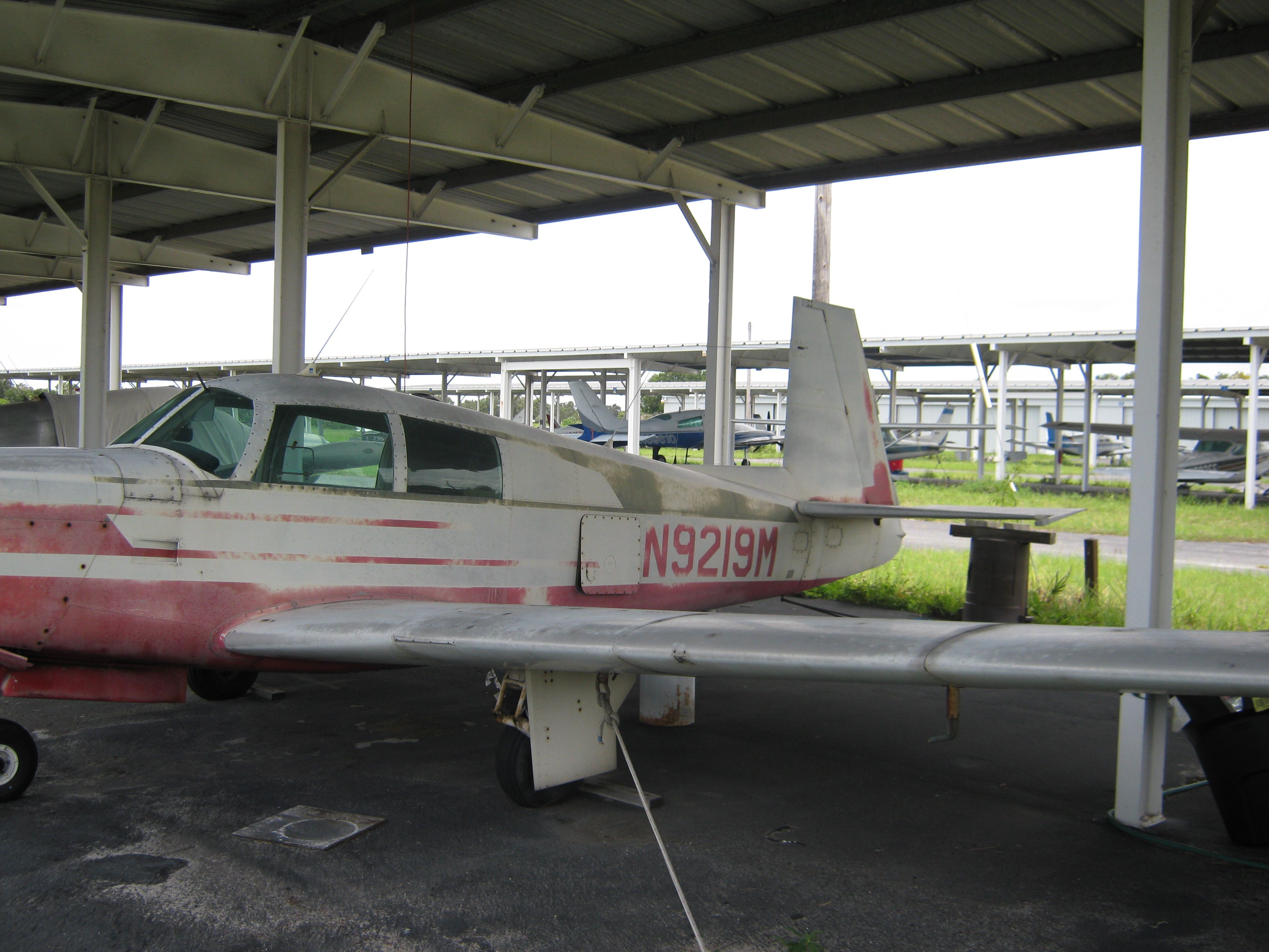 Mooney M-20 (N9219M)