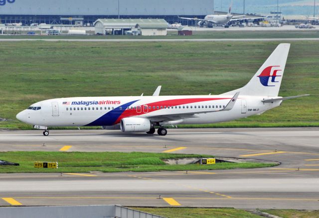 Boeing 737-800 (9M-MLO)