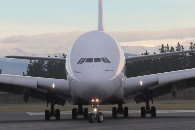 Airbus A380-800 (A6-EDD)