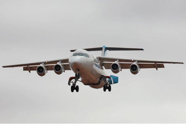 British Aerospace BAe-146-300 (VH-NJN) - VH-NJN on short final to RWY 09 YMEK