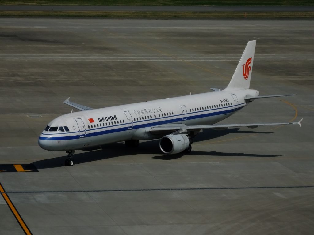 Airbus A321 (B-6385)