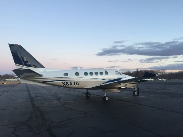 Beechcraft King Air 100 (N847D)