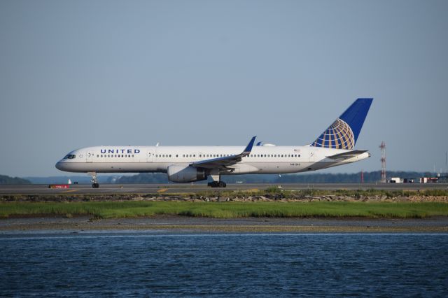 Boeing 757-200 (N41140)