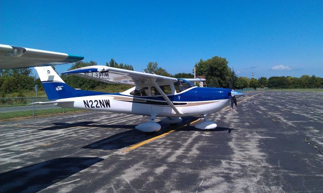 Cessna Skylane (N22NW) - Parked on the ramp at Put-In-Bay, Ohio