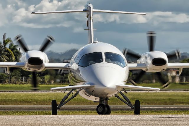 Piaggio P.180 Avanti — - Piaggio Avanti at BQN...