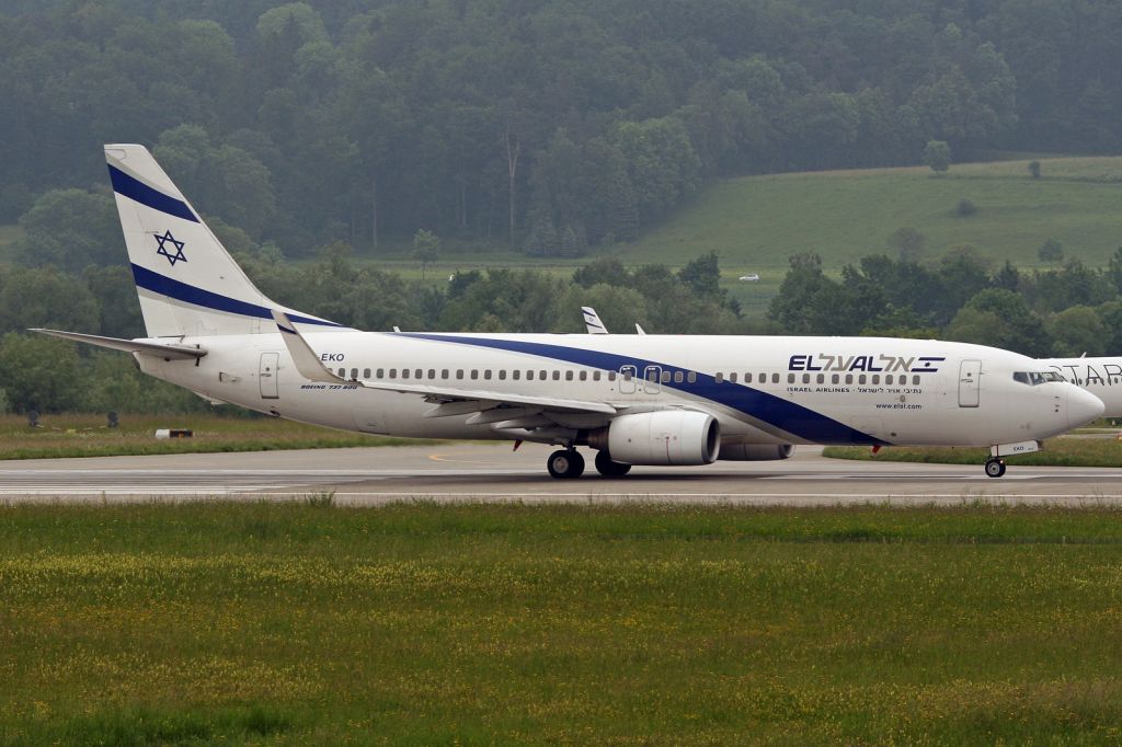 Boeing 737-800 (4X-EKO)