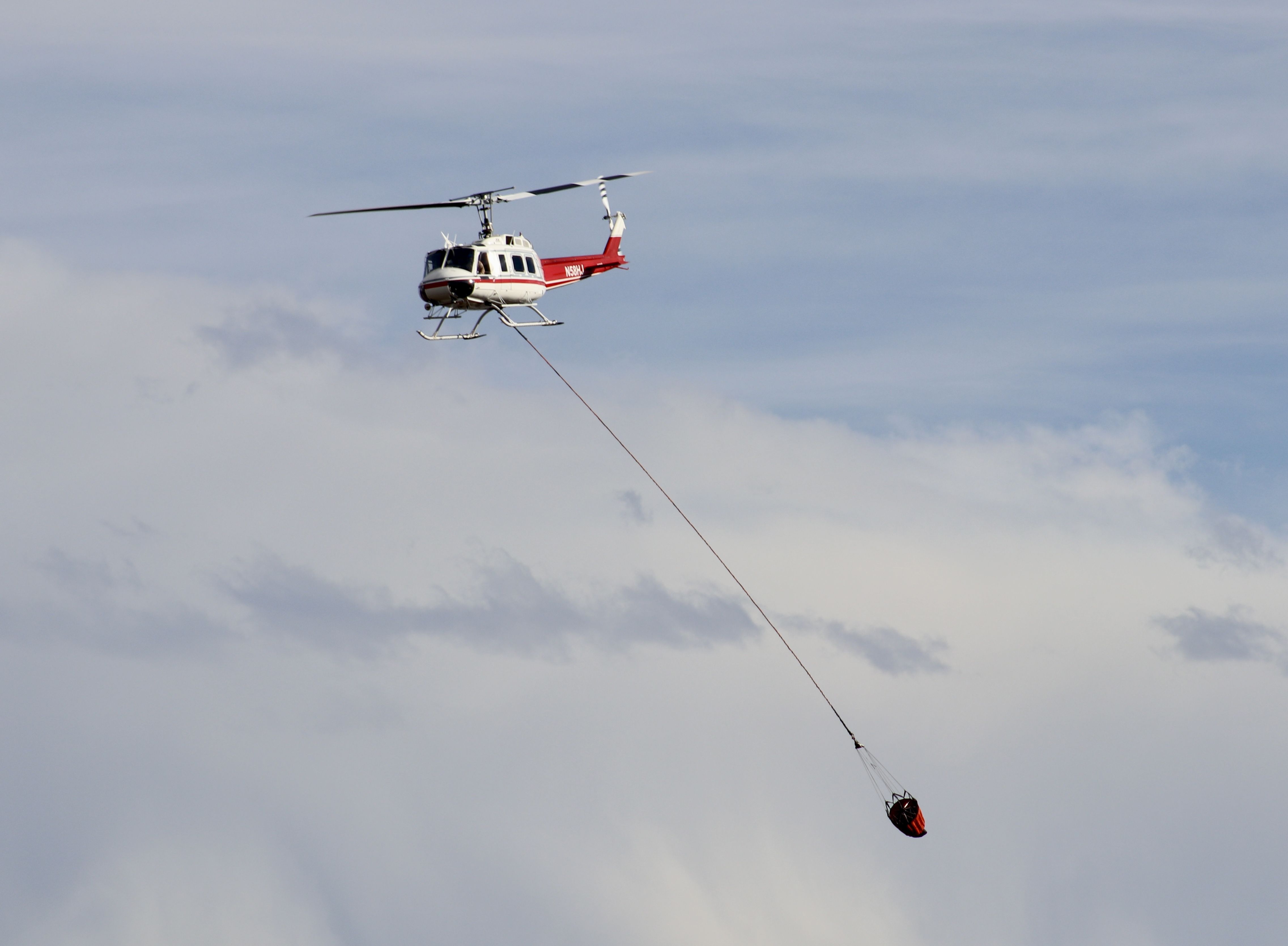 Bell UH-1V Iroquois (N58AJ) - Bell 205 working on the NCAR fire