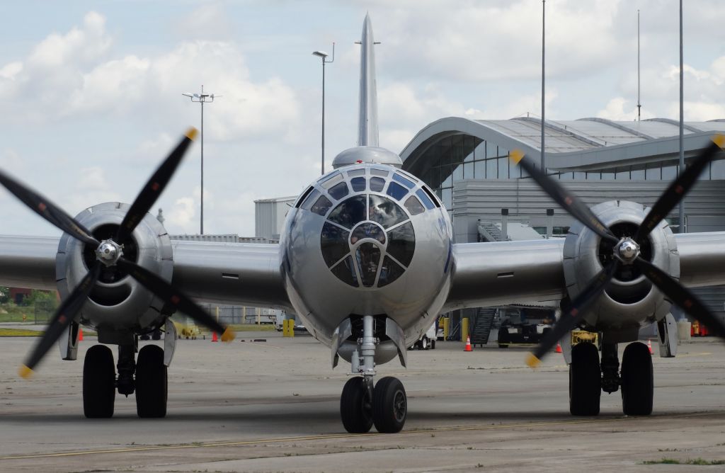 Boeing B-29 Superfortress (N529B) - Front view of B29 "Fifi" at the Airpower History Tour at IAG! Look at all those windows
