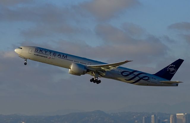 BOEING 777-300 (VQ-BQG) - a rel=nofollow href=http://flightaware.com/live/flight/VQBQG/history/20161011/2355Z/KLAX/UUEEhttp://flightaware.com/live/flight/VQBQG/history/20161011/2355Z/KLAX/UUEE/a