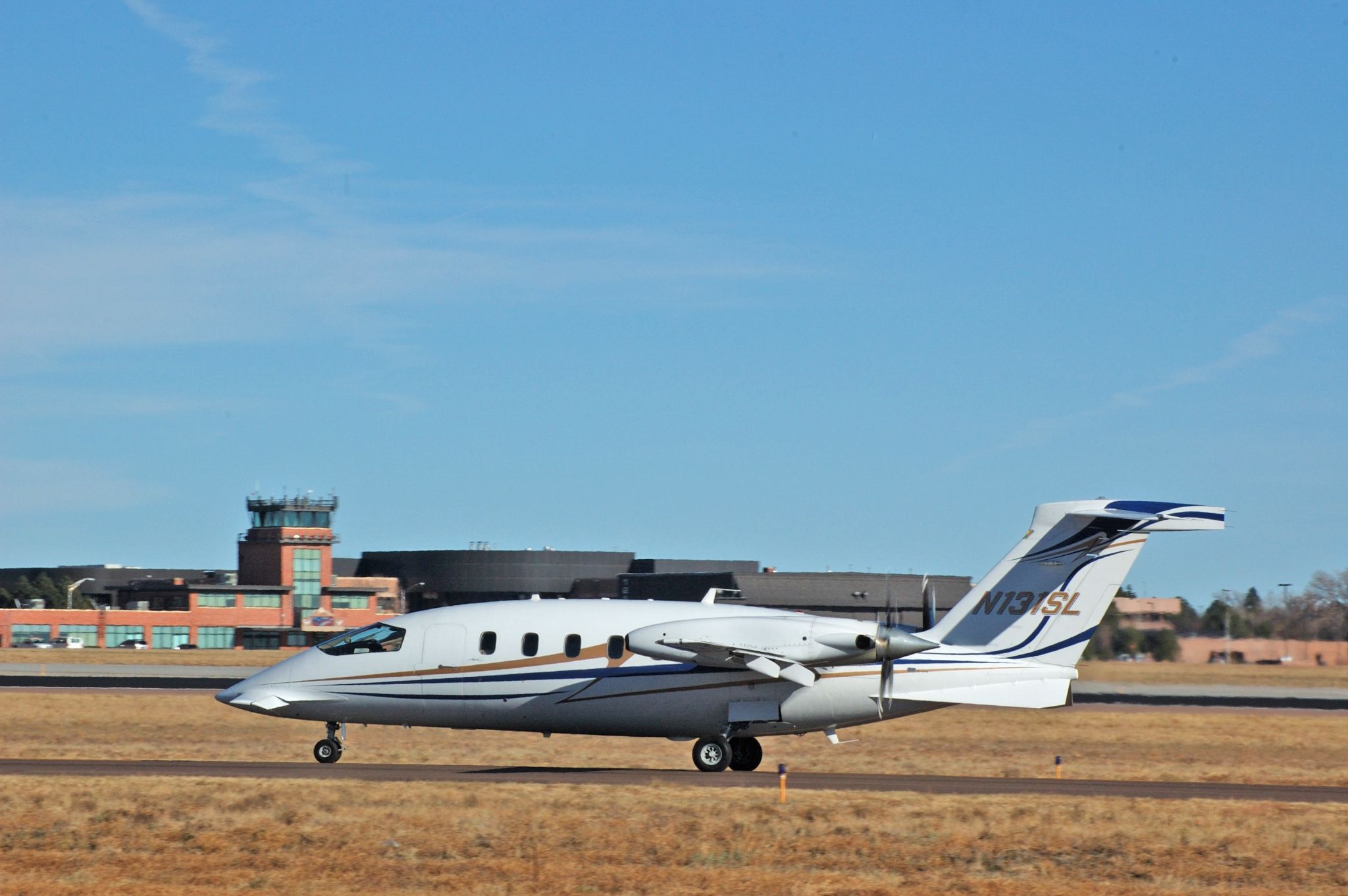 Piaggio P.180 Avanti (N131SL)