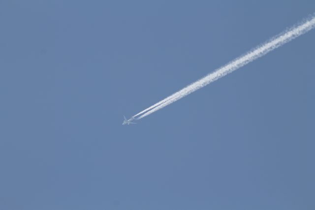 Boeing 777-200 (N780AN) - AAL49 flying over OSH at 38,000 bound for DFW.