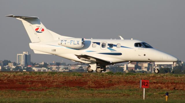 Embraer Phenom 100 (PT-FLX)