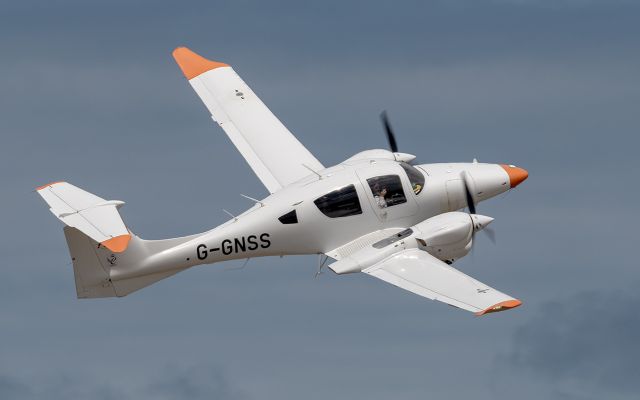 Diamond DA-62 (G-GNSS)