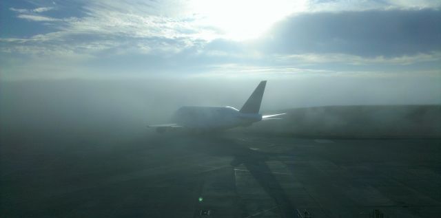 Boeing 747-400 (N747BC)