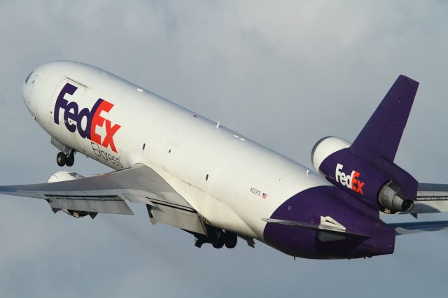 Boeing MD-11 (N523FE)