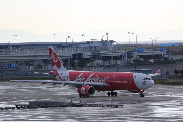 Airbus A330-300 (9M-XXB)