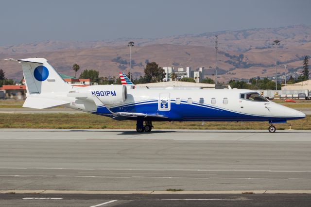 Learjet 60 (N901PM)