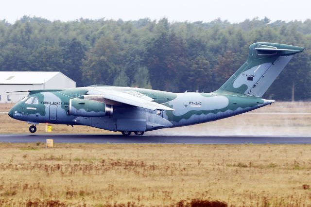 EMBRAER KC-390 (PT-ZNG)