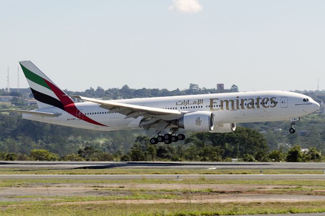 BOEING 777-200LR (A6-EWC) - Today was not only Valentine's day here in Brazil. It was a day of firsts! EK lands in Brasília for the first time, and so does the 77L in a passenger configuration. This was a chartered plane inbound from DOH, carrying the japanese soccer team.