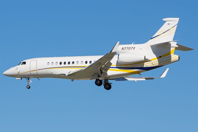 Dassault Falcon 7X (N7707X)