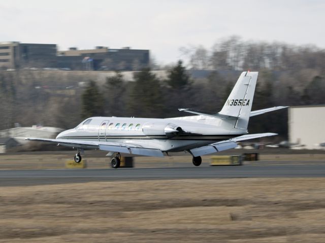 Cessna Citation V (N365EA) - Landing runway 26 at Danbury Ct.  CFM (Corporate Flight Management) has 3 x King Air 100, 2 x Phenom 100 and 2 x Citation V available for charter in the New York metropolitan area KDXR KHPN KTEB KBDR  <a rel="nofollow" href="a rel=nofollow href=www.FLYCFM.COM">www.FLYCFM.COM</a&gtwww.FLYCFM.COM">www.FLYCFM.COM</a>/a;