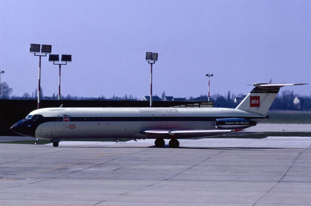 British Aerospace BAC-111 One-Eleven (G-AVMK) - April 1969 at Düsseldorf (EDDL)